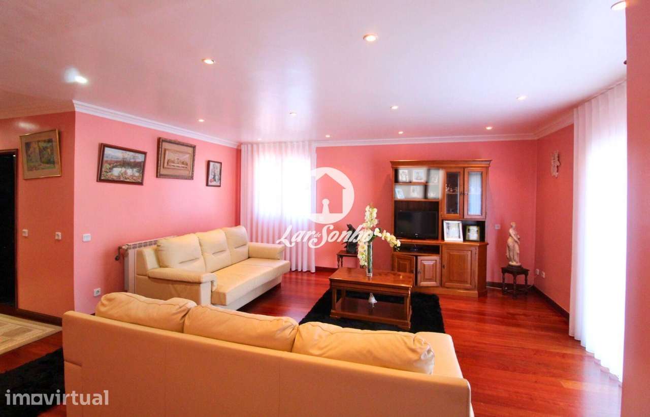 Moradia Individual em Barcelos - Grande imagem: 4/28