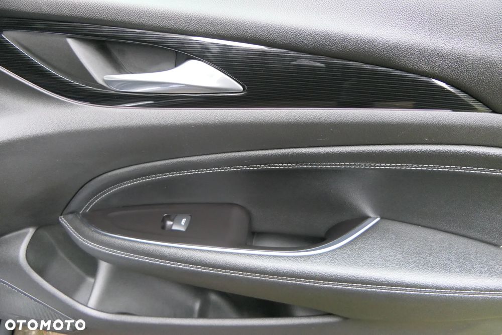 Opel Insignia 1.5 Direct InjectionTurbo Exclusive - 26