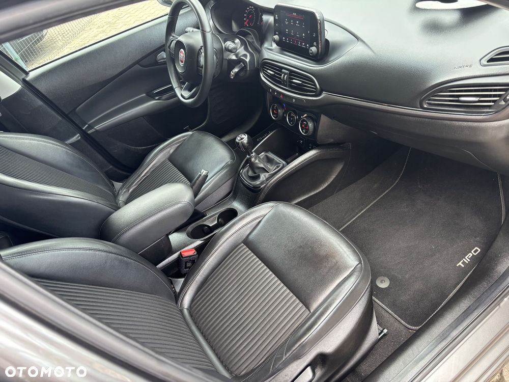 Fiat Tipo 1.4 T-Jet S-Design - 3