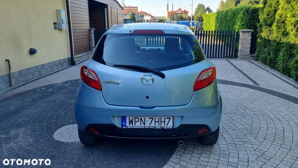 Mazda 2 - 5