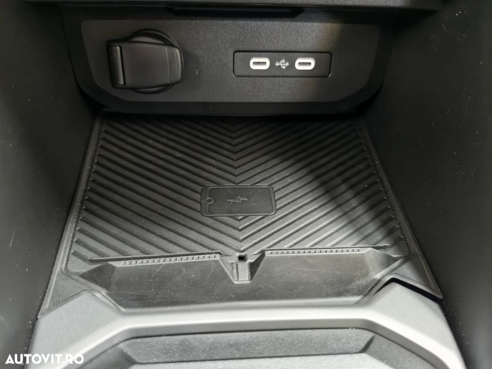 Dacia Duster Hybrid-G 150 4x4 Extreme - 24