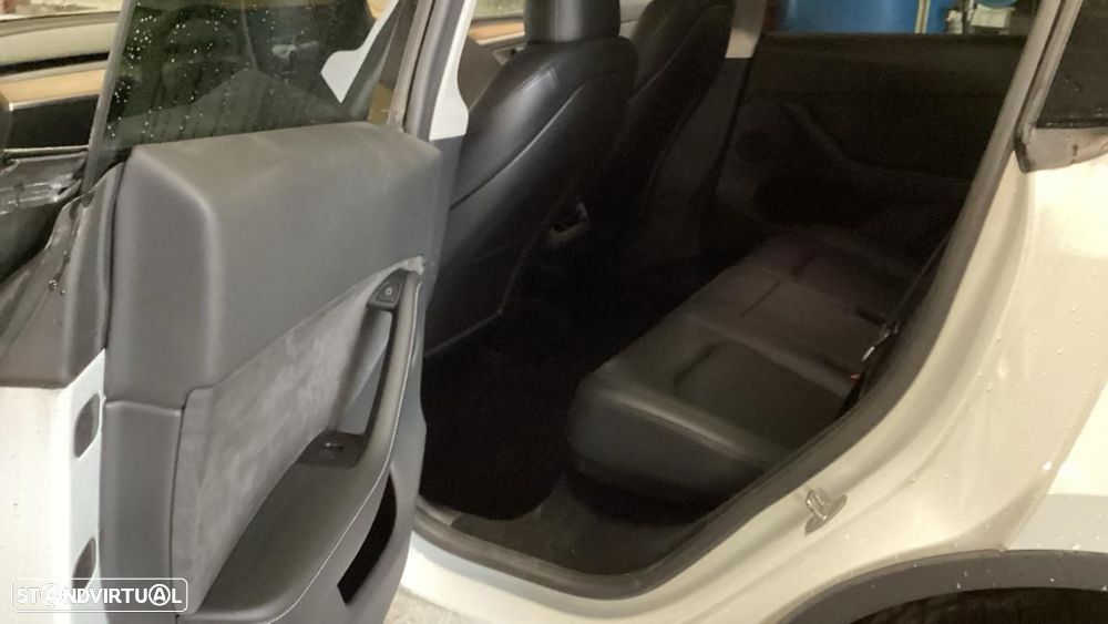 Tesla Model Y Performance Tração Integral - 6