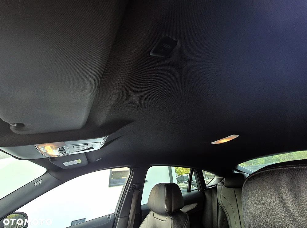 BMW X5 xDrive25d - 23