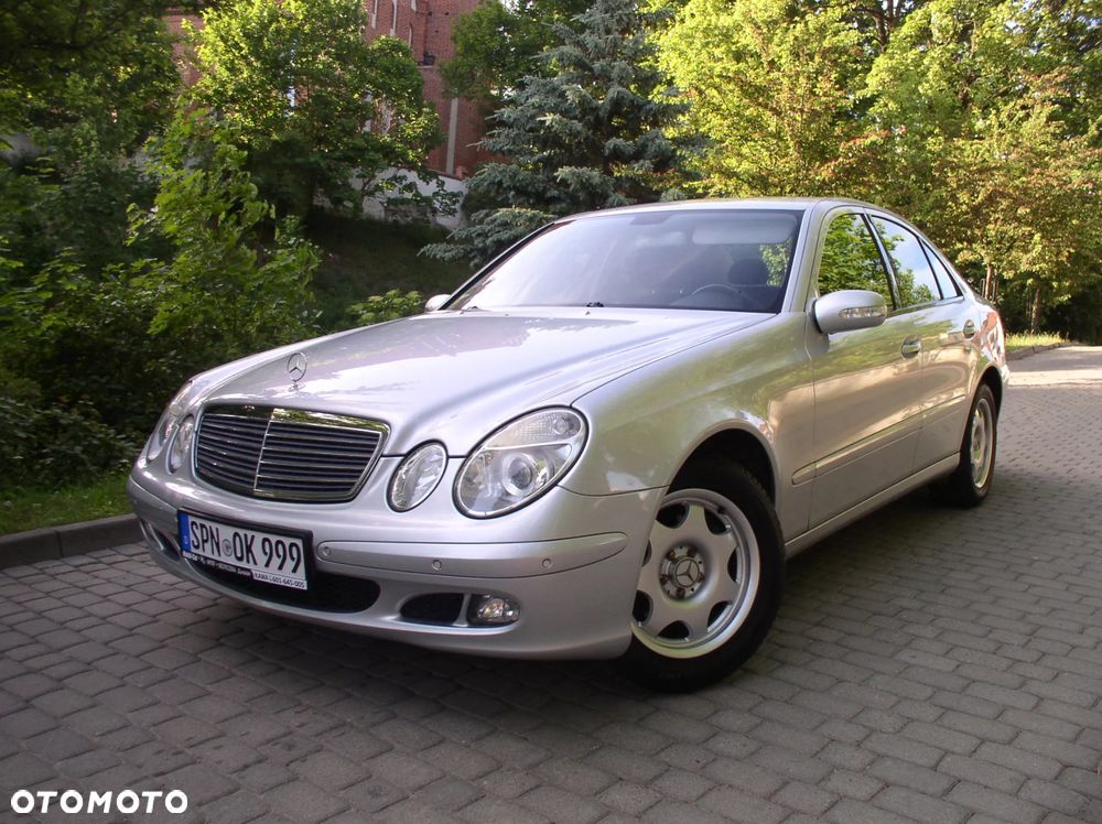 Mercedes-Benz Klasa E 200 Kompressor Automatik Avantgarde - 31
