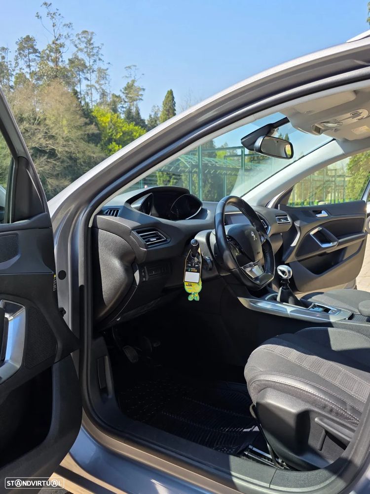 Peugeot 308 SW 1.5 BlueHDi Allure - 6