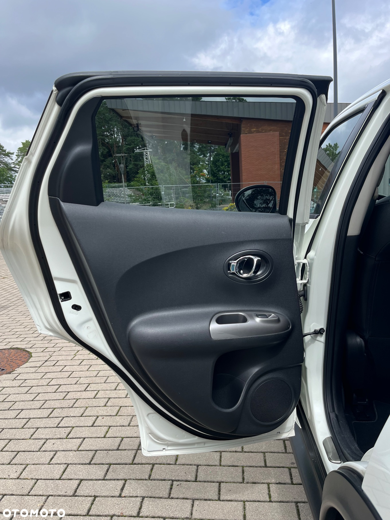 Nissan Juke 1.6 DIG-T ALL-MODE 4x4i CVT Tekna - 15