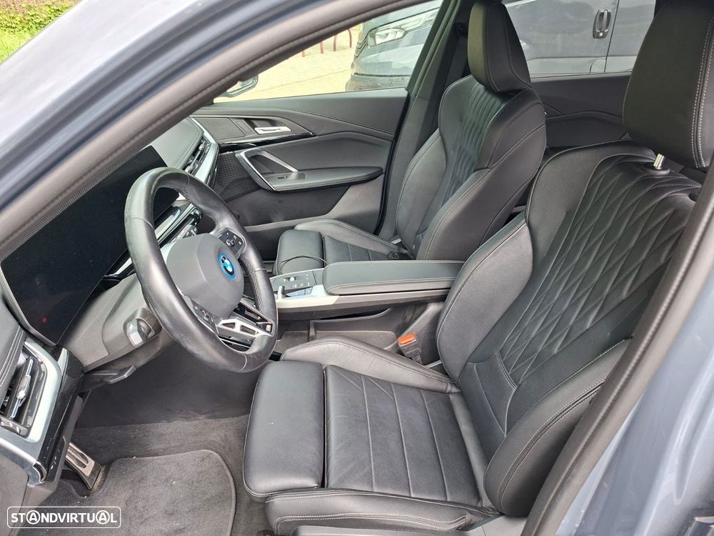 BMW iX1 xDrive30 Pack Desportivo M Pro - 8