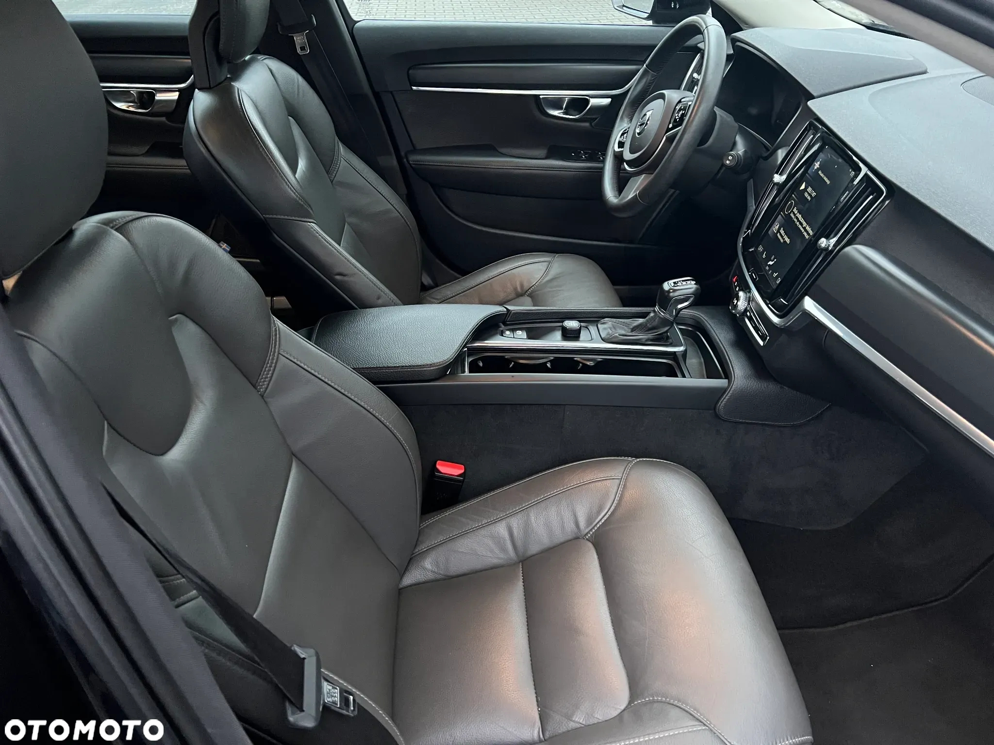 Volvo V90 - 19