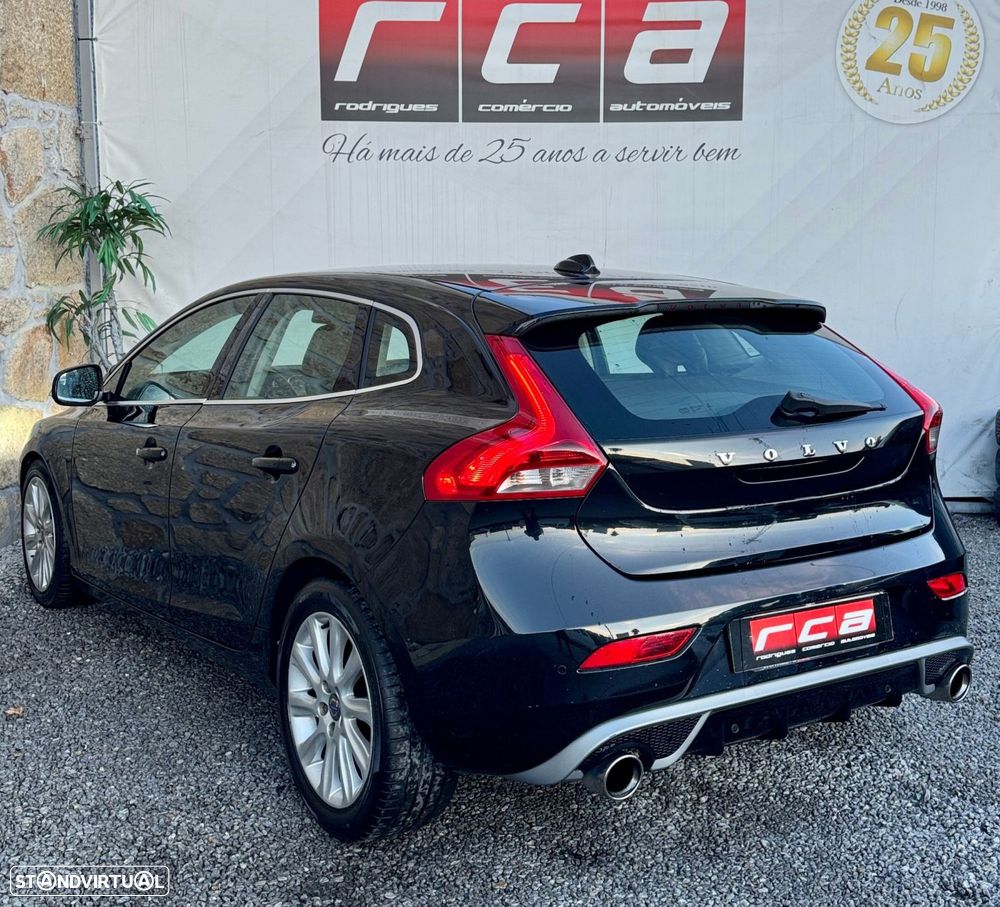 Volvo V40 1.6 D2 R-Design Momentum - 26