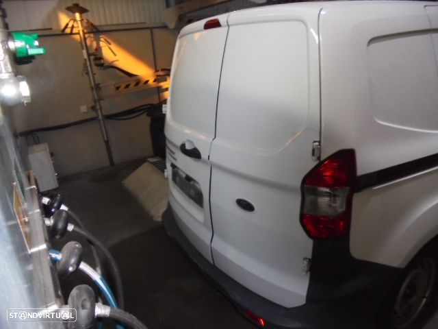 Carro MOT: UGCB CXVEL: BA6R7002ABF T6TB1 FORD TRANSIT COURIER 2015 1.5TDCI 75CV 5P BRANCO DIESEL - 4