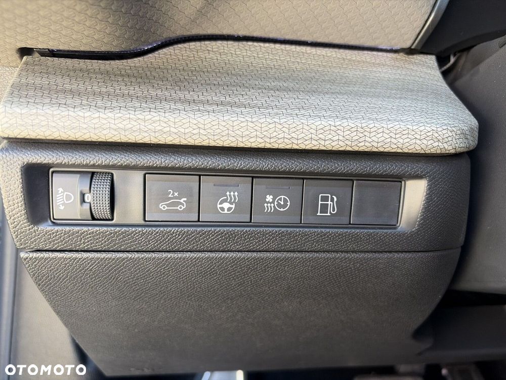 Citroën C5X 1.6 PHEV 225 Shine Pack EAT8 - 17