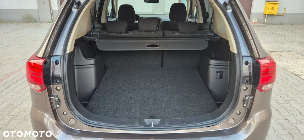 Mitsubishi Outlander 2.0 2WD Diamant Edition - 14
