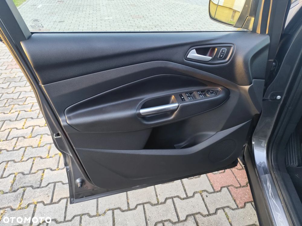 Ford Kuga 1.5 EcoBoost FWD Titanium ASS - 14