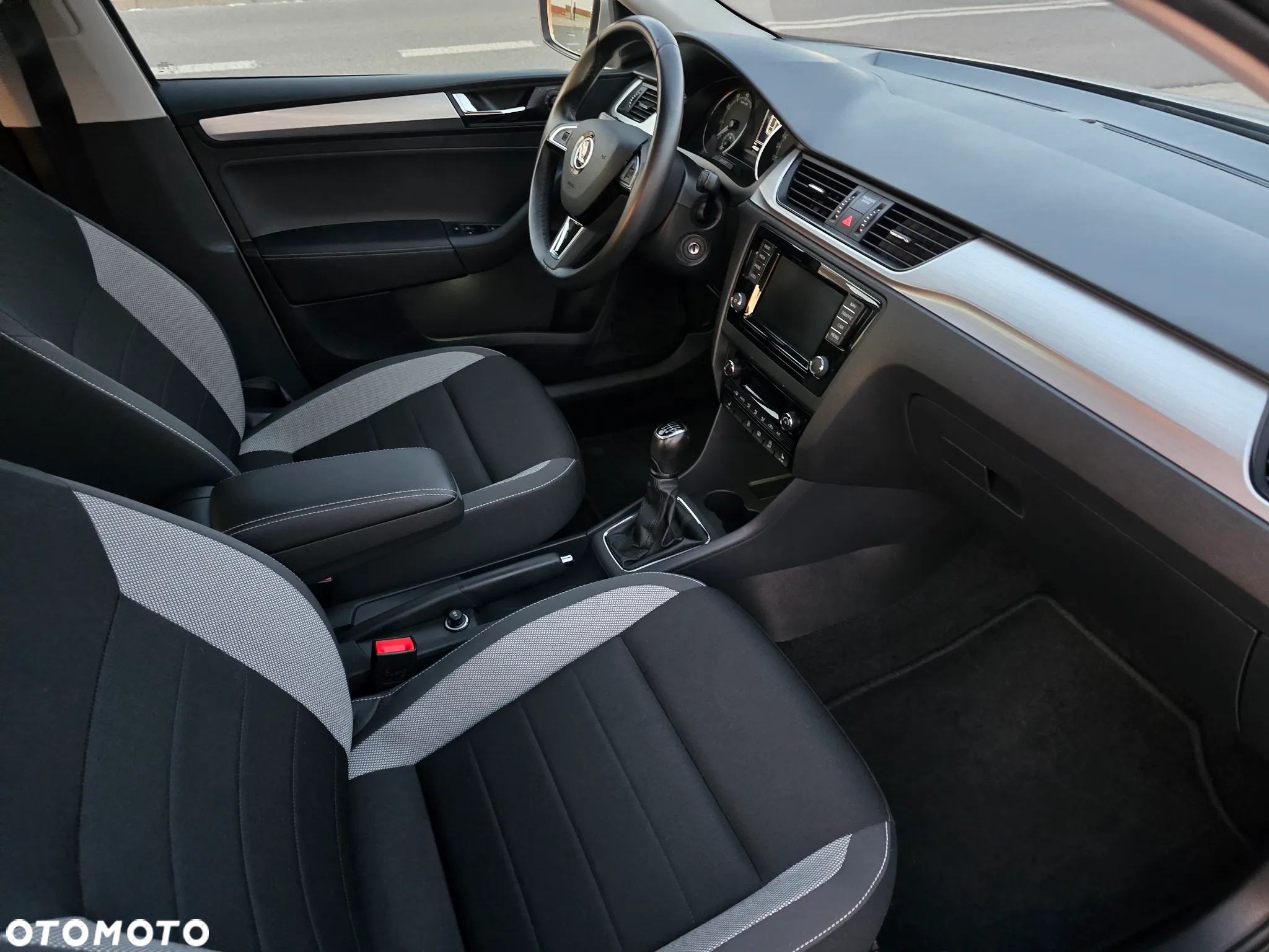 Skoda RAPID 1.0 TSI Ambition - 6