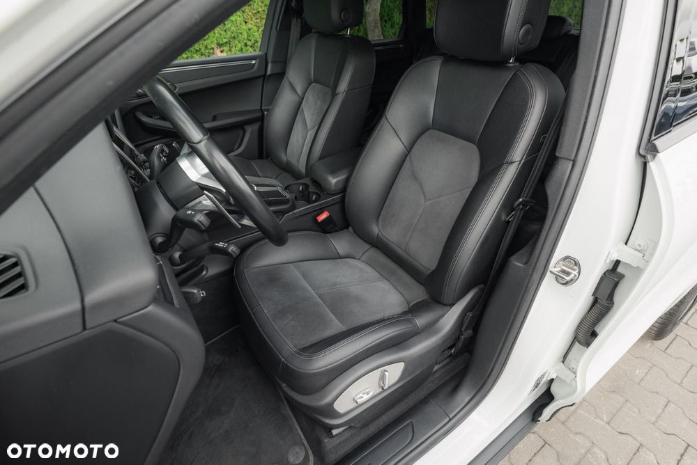 Porsche Macan Standard - 13