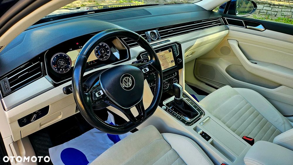 Volkswagen Passat 2.0 TSI BMT Highline DSG - 25