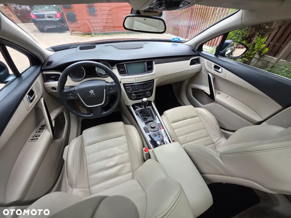 Peugeot 508 HDi FAP 140 Allure - 21