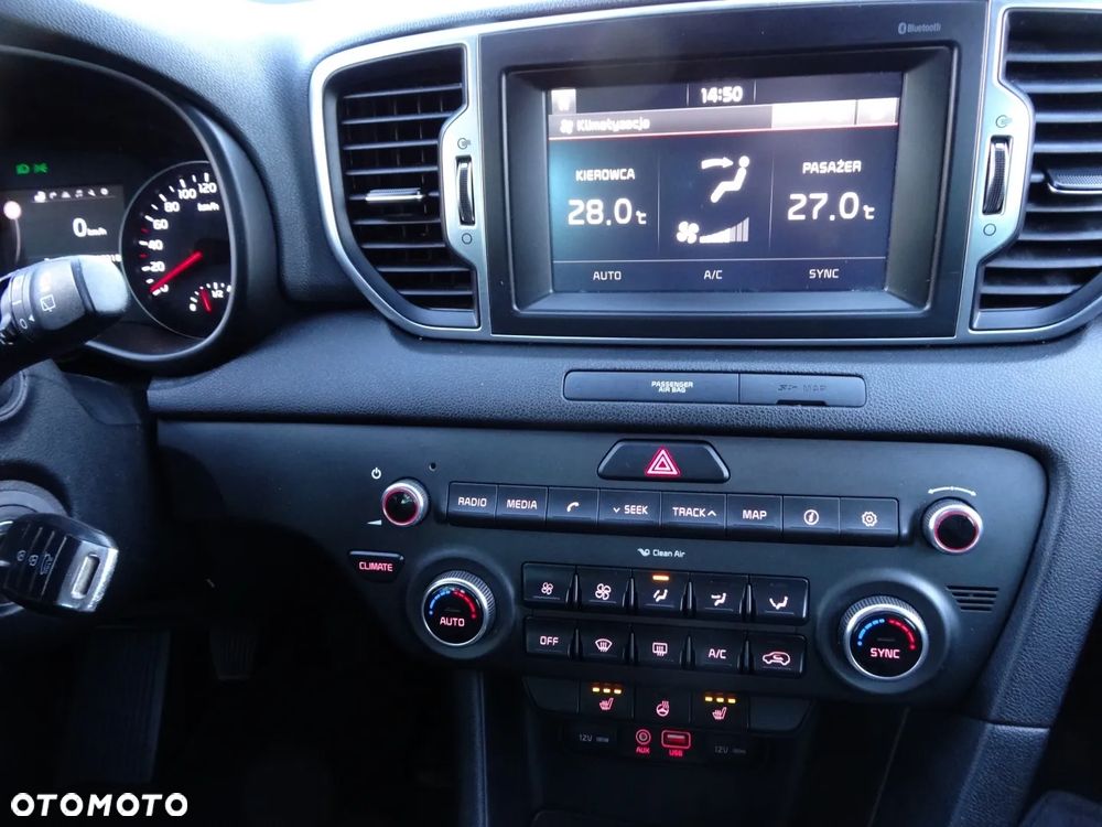 Kia Sportage 1.7 CRDI 2WD Dream-Team Edition - 27