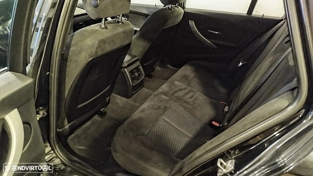 BMW 316 i Touring Pack M - 7
