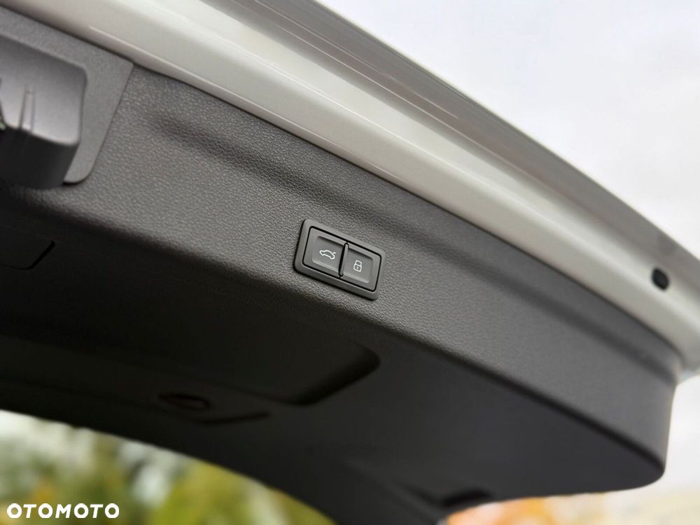 Audi A6 Allroad - 19