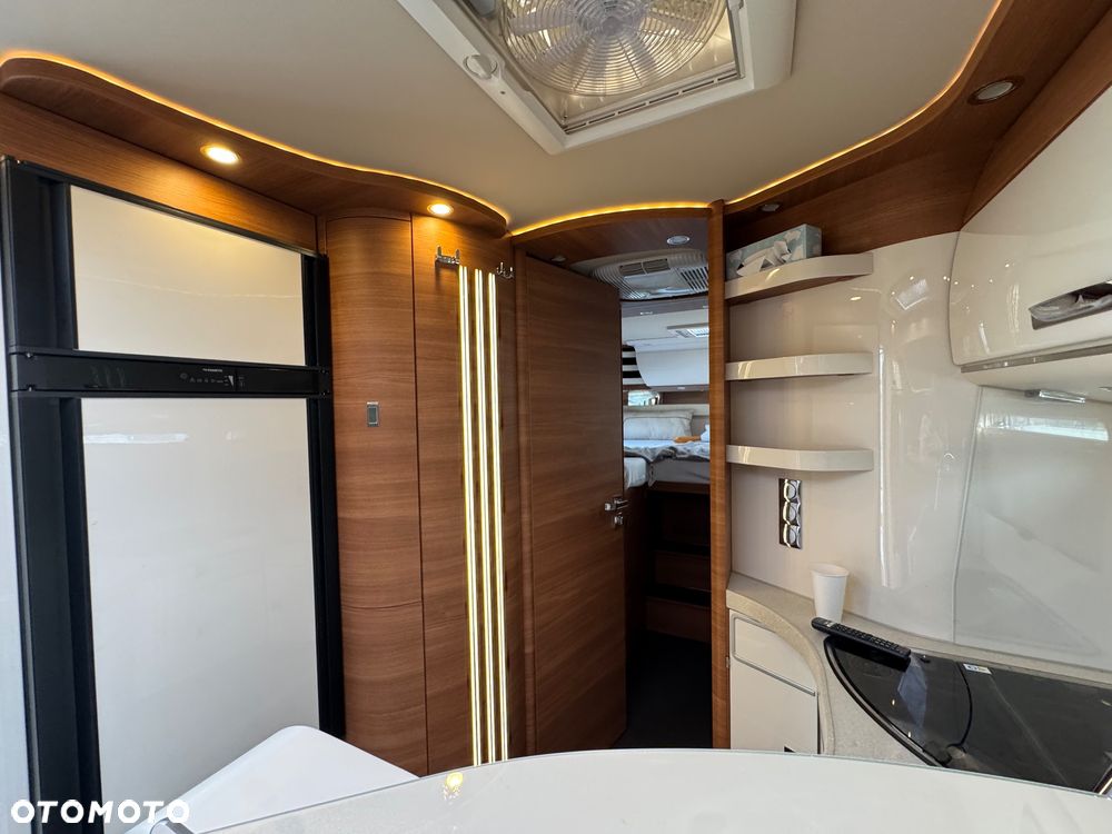 Mercedes-Benz Carthago Chic C-Line I 4.9L Srebrny - AUTOMAT - 16