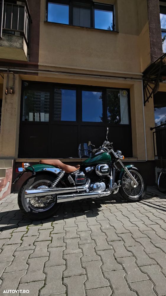 Honda VT 750DC Black Widow - 5