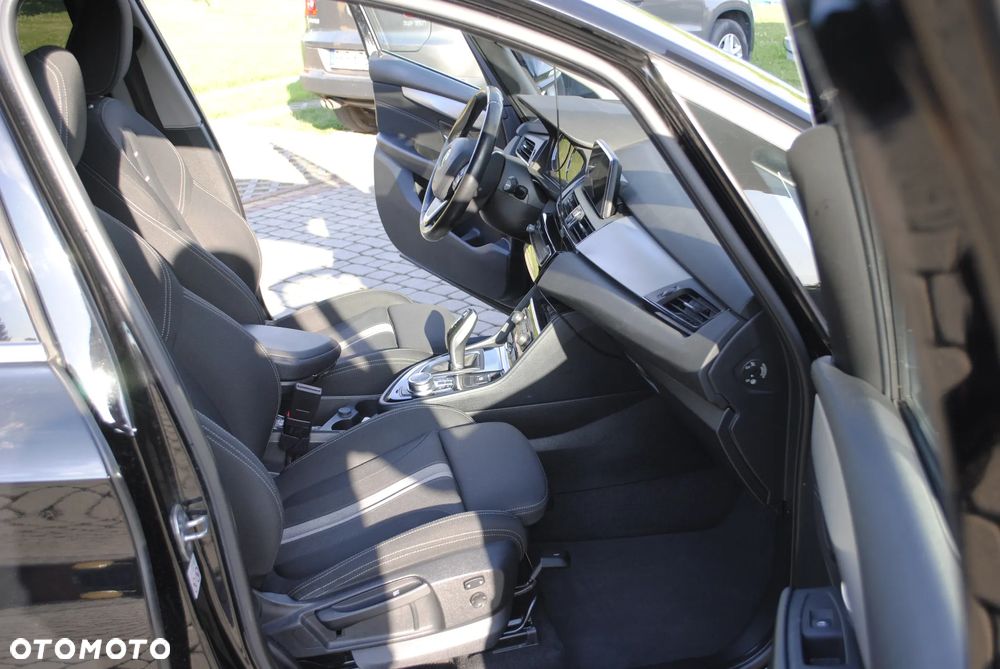 BMW Seria 2 218d Gran Tourer M Sport - 17