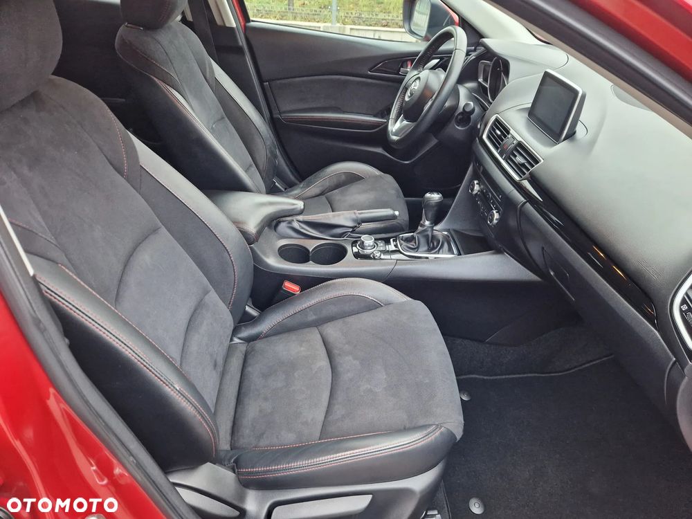 Mazda 3 SKYACTIV-G 120 NAKAMA - 34