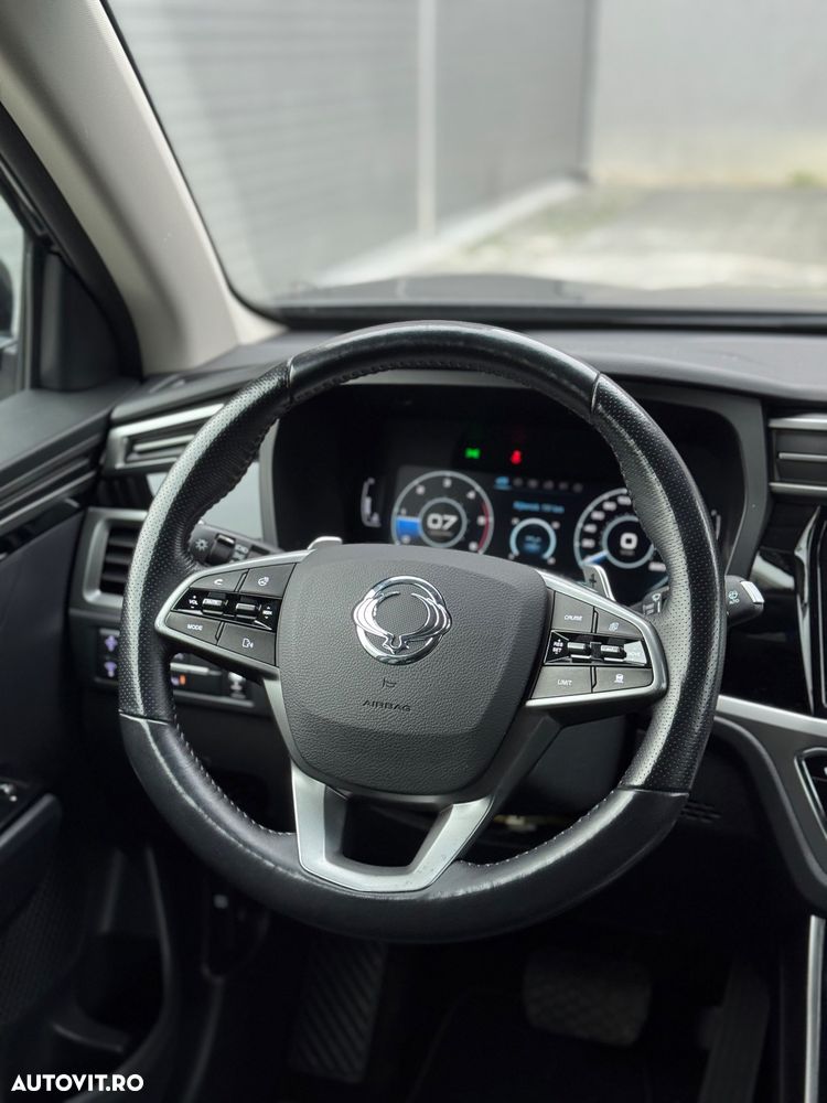 SsangYong Korando - 15