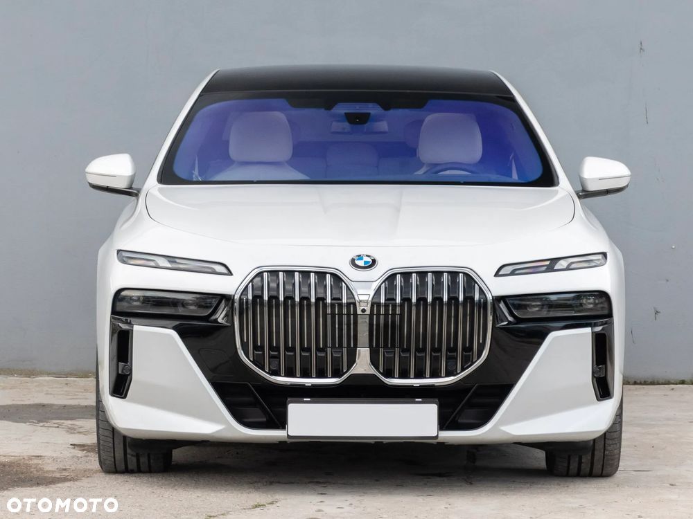 BMW Seria 7 - 2