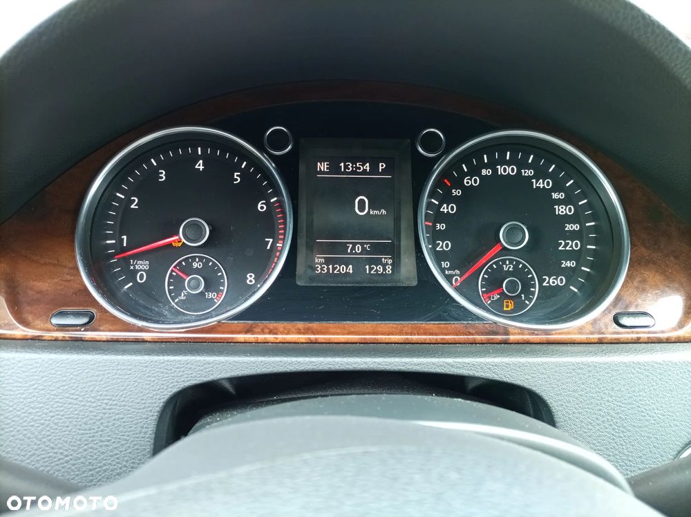 Volkswagen Passat 3.6 V6 4Mot Highline DSG - 10