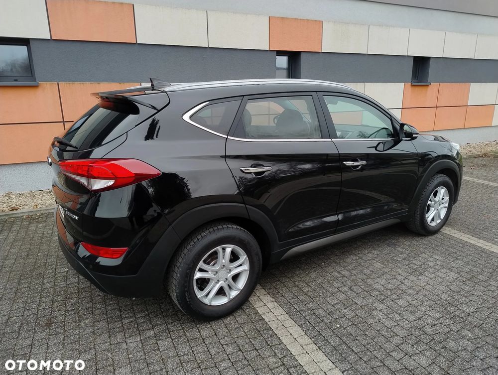 Hyundai Tucson blue 1.7 CRDi 2WD Advantage - 3