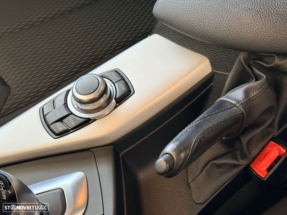 BMW 116 d Auto - 20