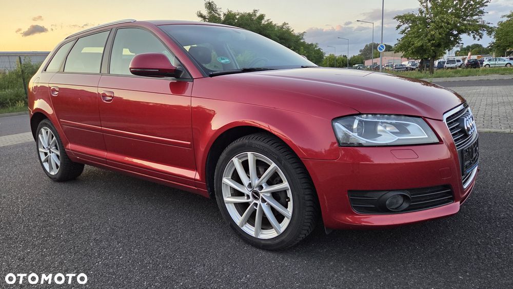 Audi A3 Sportback 1.4 TFSI S tronic Attraction - 1