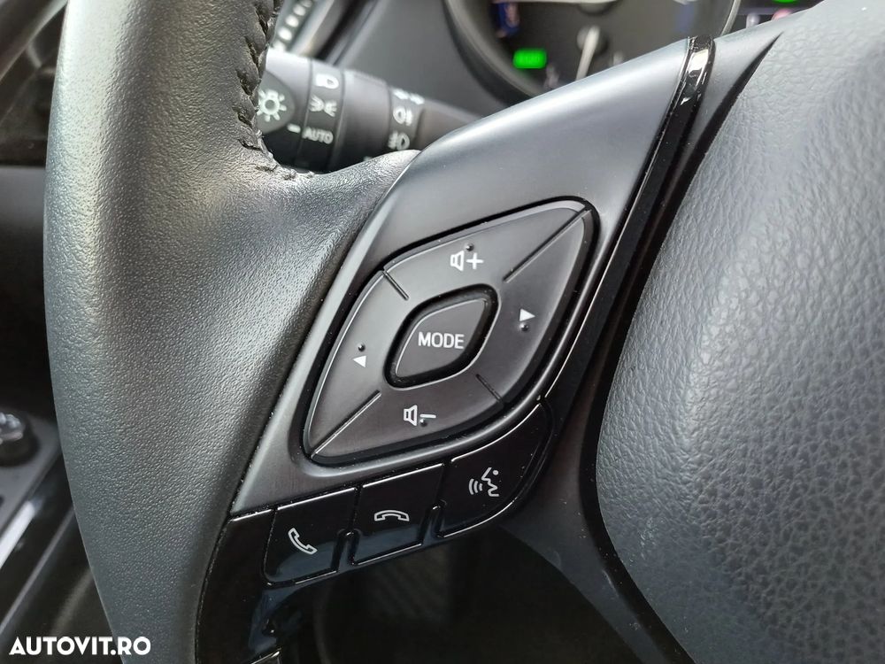 Toyota C-HR 2.0 HSD 184 CP 4x2 CVT Style - 20