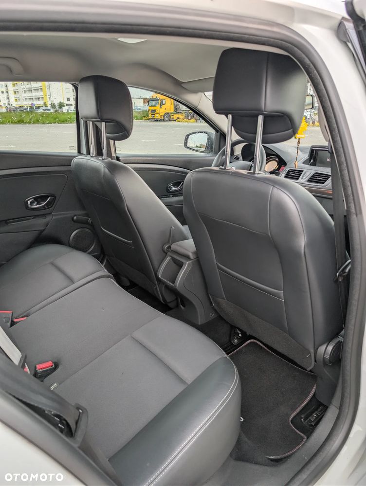Renault Megane 1.5 dCi Zen - 11