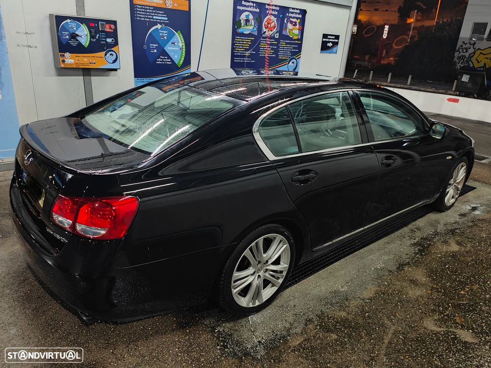 Lexus GS 450h 36 - 3