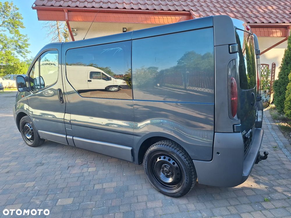 Opel Vivaro - 30