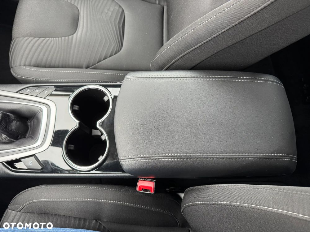 Ford S-Max 1.5 EcoBoost Titanium - 23