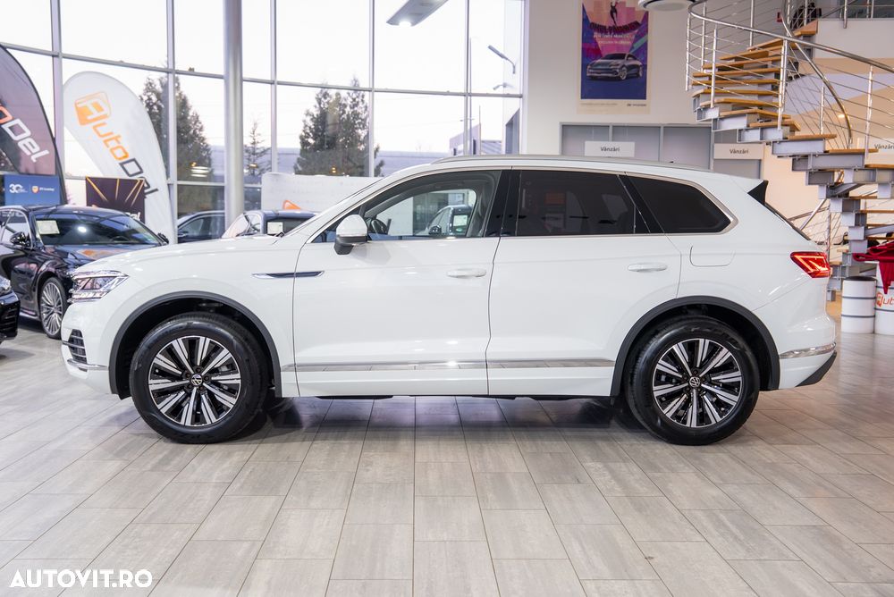 Volkswagen Touareg 3.0 V6 e-Hybrid 4Motion Aut. Elegance - 8