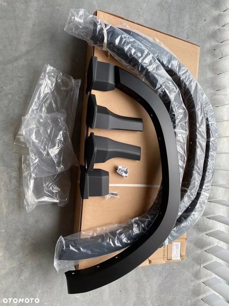Poszerzenie, listwa,nakładka błotnika Dodge Ram 1500 19-21 - 1