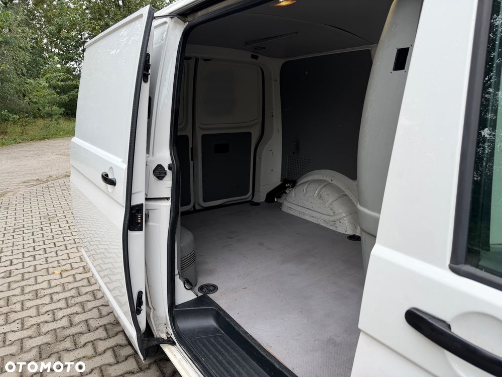 Volkswagen Transporter - 10