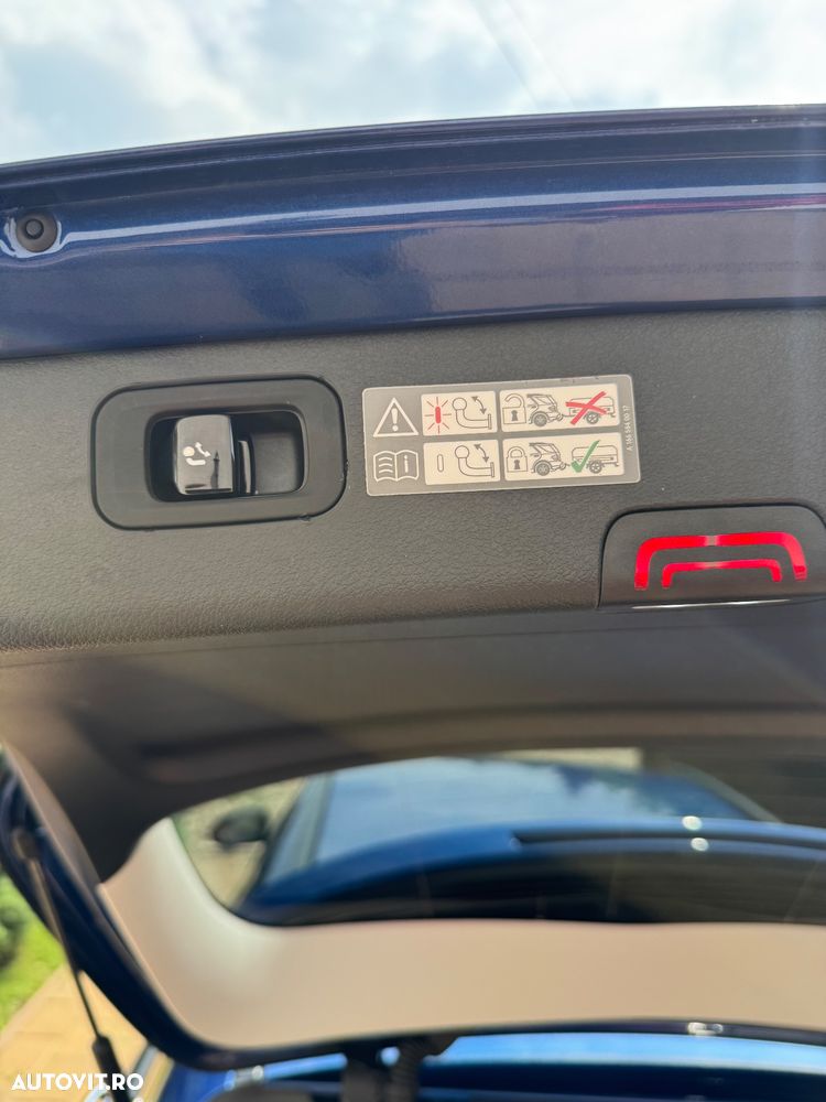 Mercedes-Benz C T-Modell 300 e PHEV - 34