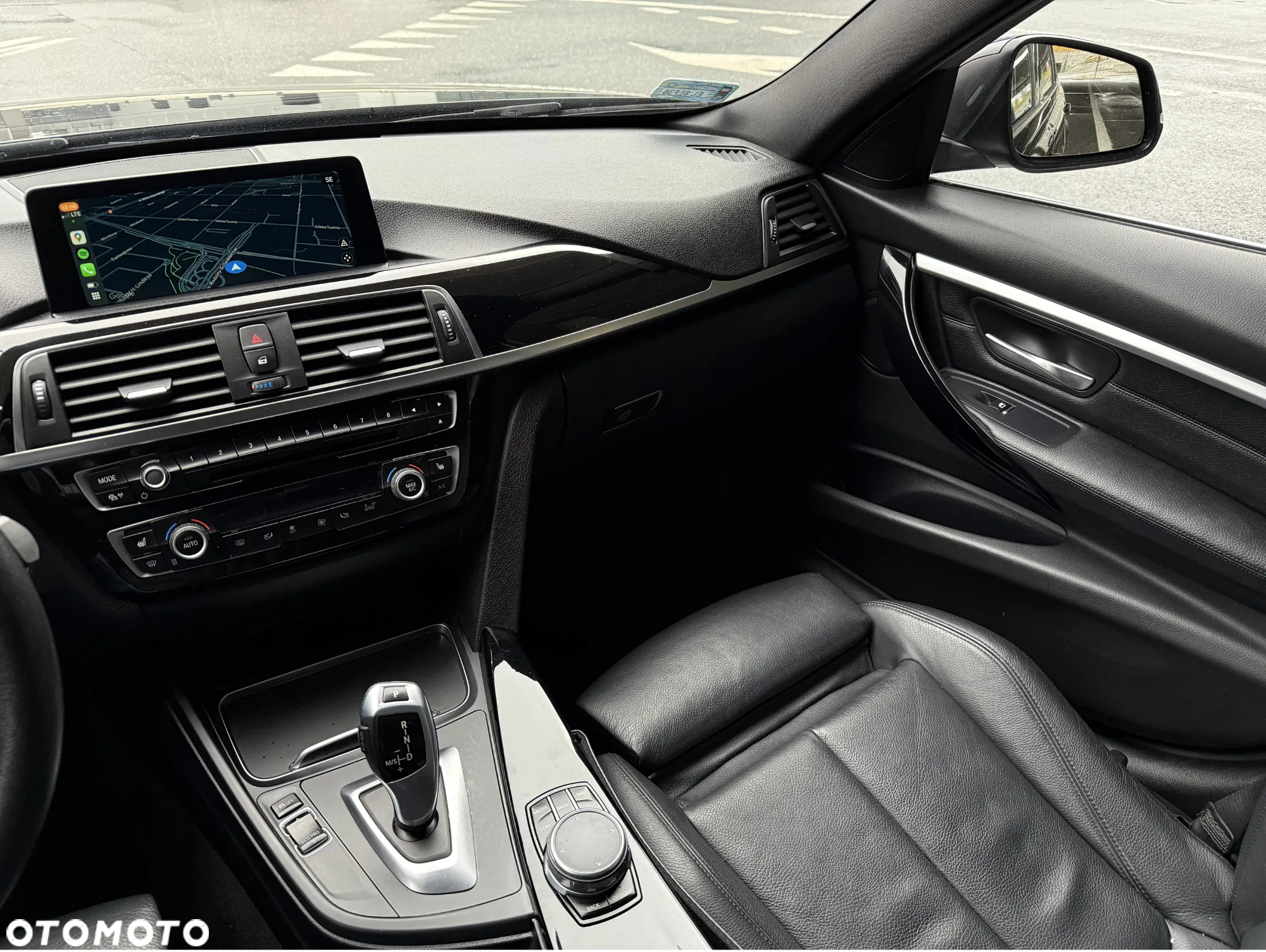 BMW Seria 3 320d Luxury Line sport - 6