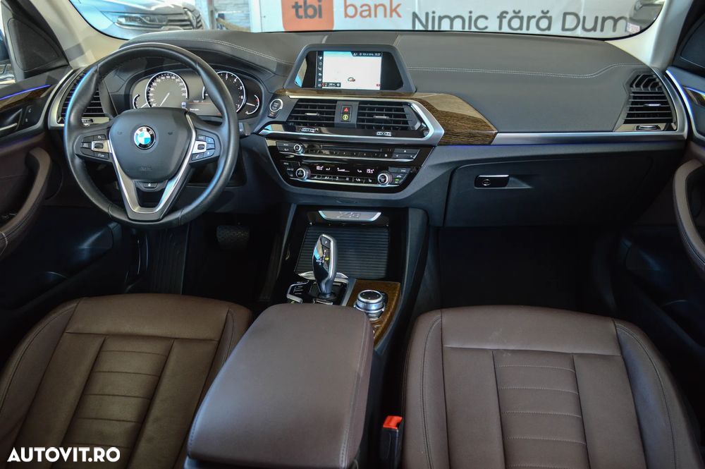 BMW X3 xDrive20i AT Luxury Line - 28
