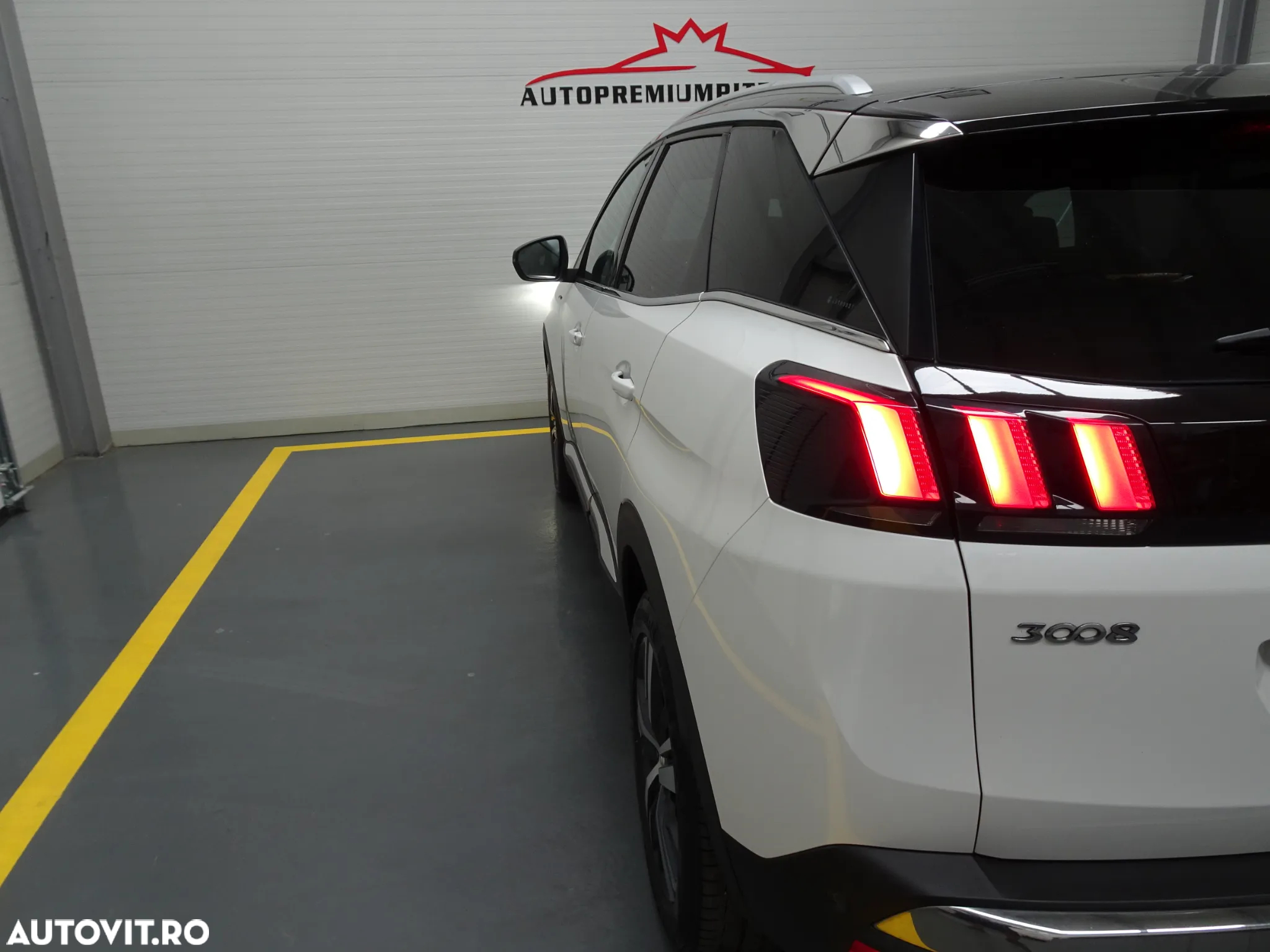Peugeot 3008 1.2 PureTech Turbo S&S GT-Line - 14