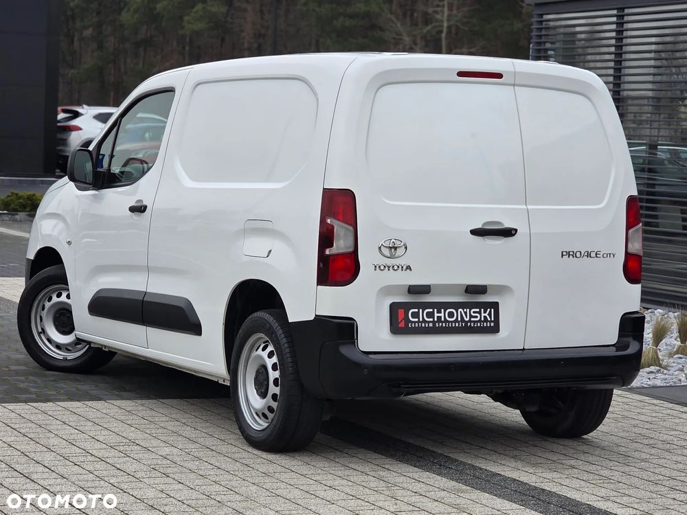 Toyota Proace City 2.0t 1.5 D-4d 100KM  3 OSOBOWA Furgon Blaszak BEZWYPADKOWA z Polskiego Salonu I Pierwszy i Jedyny Właściciel I Pełna Faktura Vat 23% - 5