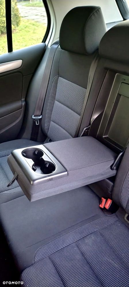 Volkswagen Golf - 12