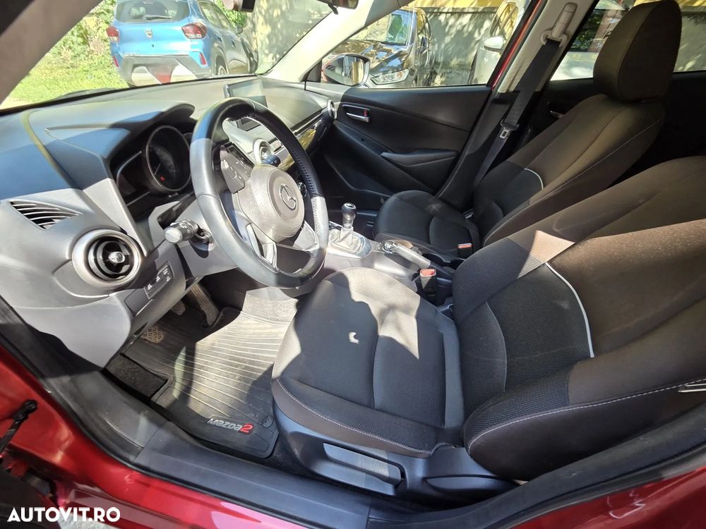 Mazda 2 G90 Takumi - 10