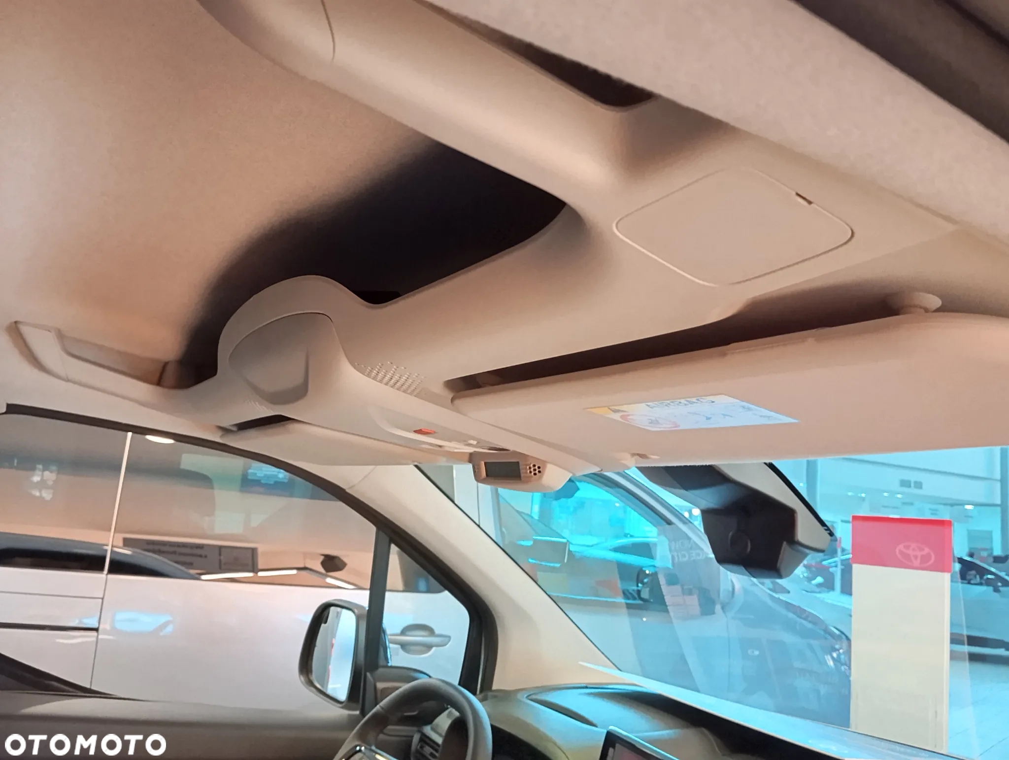 Toyota PROACE CITY L2 - 18